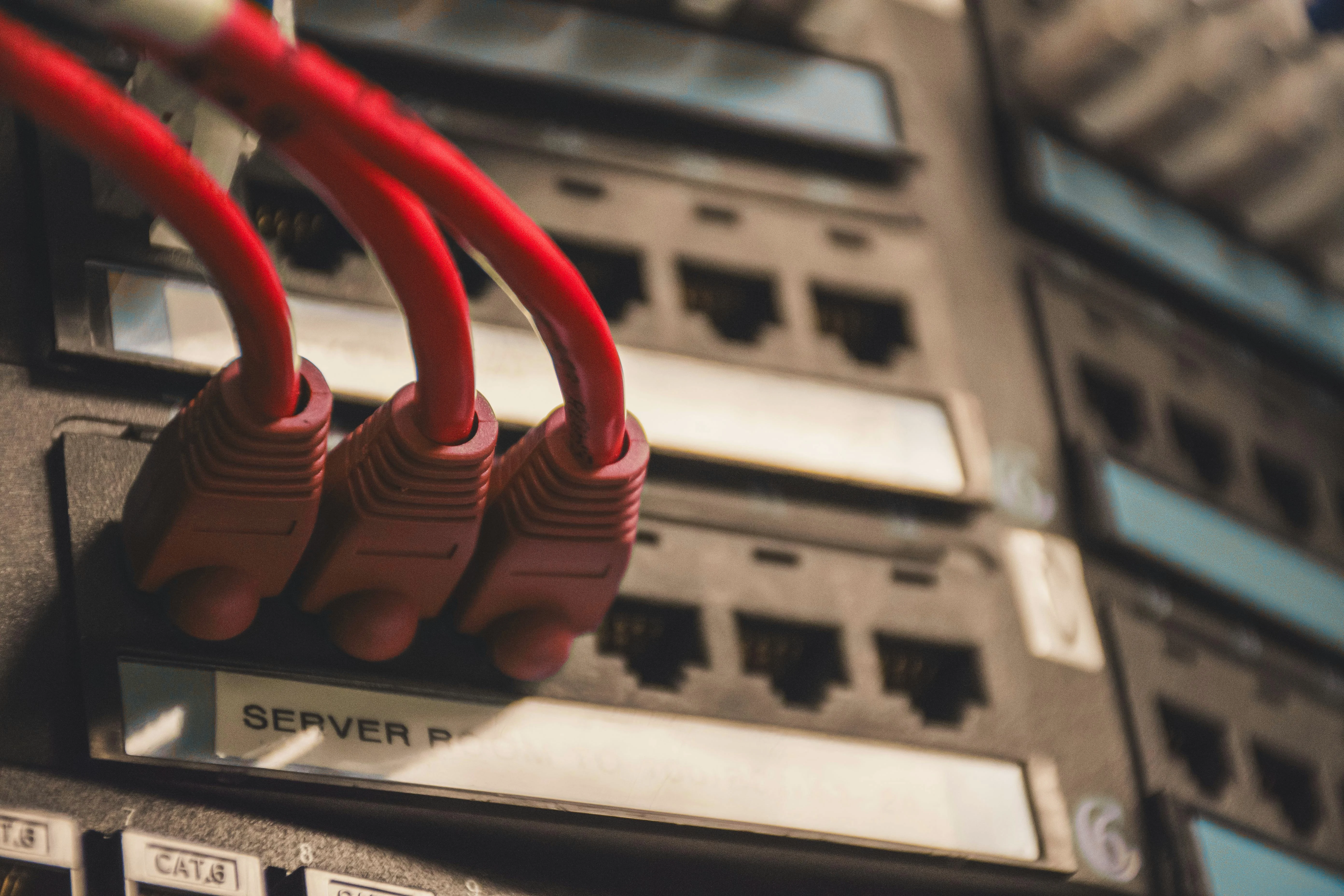 Alta Disponibilidade, Replicação e Clusters: Garantindo a Continuidade dos Serviços
